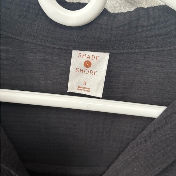 Beach coverup shirt size Small in black really light material - Picture 3 of 3